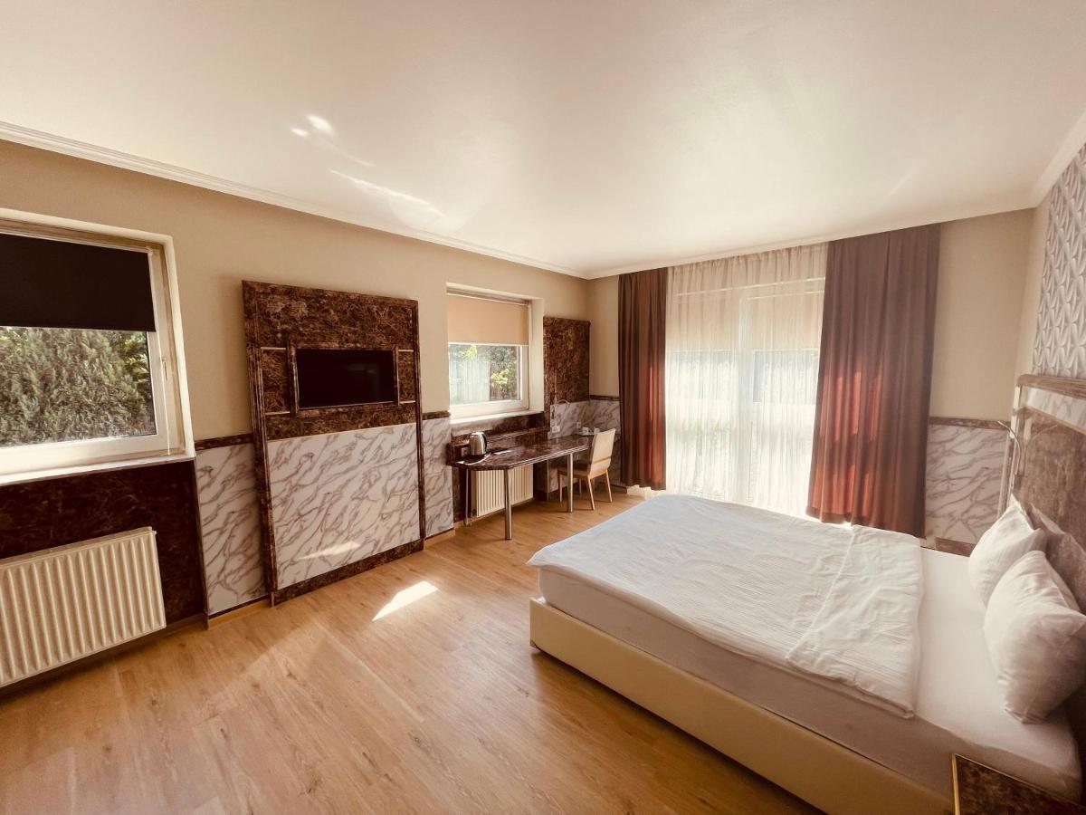 Fergana Uebersee Hotel Bremerhaven Ngoại thất bức ảnh